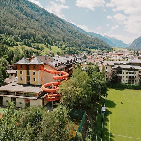 Neueroeffnung Miaflor Familien- & Aktivresort Ried im Oberinntal Exteriér fotografie