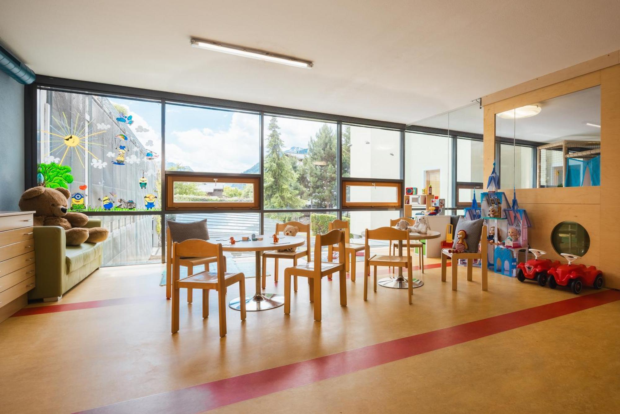 Neueroeffnung Miaflor Familien- & Aktivresort Ried im Oberinntal Exteriér fotografie
