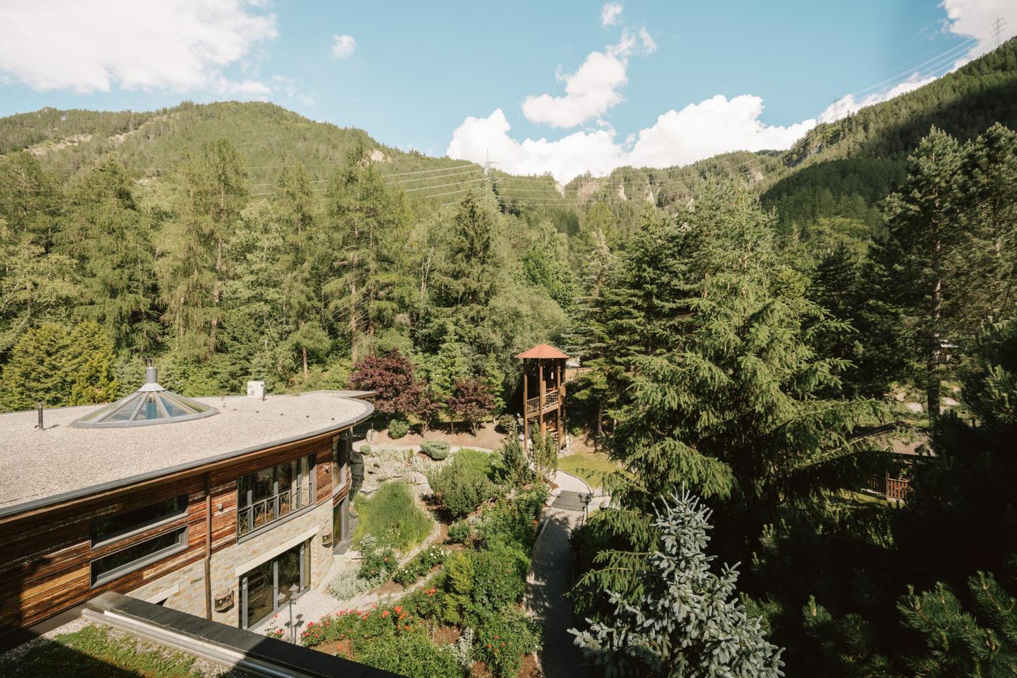 Neueroeffnung Miaflor Familien- & Aktivresort Ried im Oberinntal Exteriér fotografie